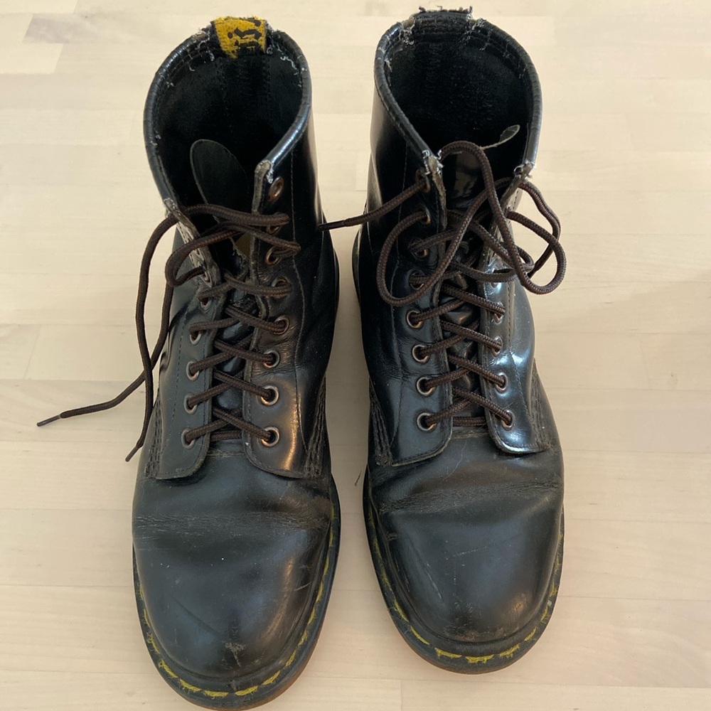 Vintage England Black Leather Doc Martens Boots